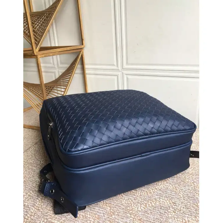 Official Brother Sam Bag 2108SF0220 Veneta Bottega 0523